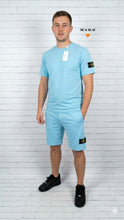 Load image into Gallery viewer, Tshirt