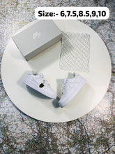 Load image into Gallery viewer, Shoes