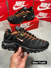 Load image into Gallery viewer, Shoes