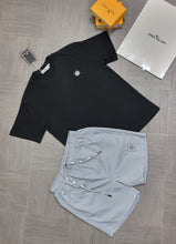 Load image into Gallery viewer, Tshirt