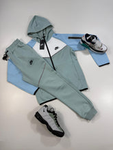 Load image into Gallery viewer, Tracksuit men