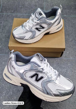 Load image into Gallery viewer, Shoes