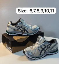 Load image into Gallery viewer, Shoes