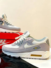 Load image into Gallery viewer, Shoes