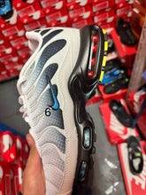 Load image into Gallery viewer, Shoes