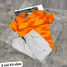 Load image into Gallery viewer, Tshirt