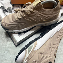 Load image into Gallery viewer, Shoes