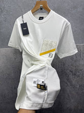 Load image into Gallery viewer, T-shirt