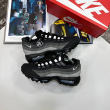 Load image into Gallery viewer, Shoes