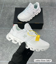Load image into Gallery viewer, Shoes