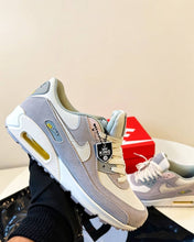 Load image into Gallery viewer, Shoes