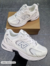 Load image into Gallery viewer, Shoes