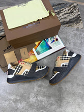 Load image into Gallery viewer, Shoes men