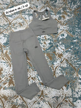 Load image into Gallery viewer, Tracksuit women