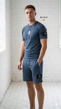 Load image into Gallery viewer, Tshirt