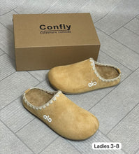 Load image into Gallery viewer, Slipper