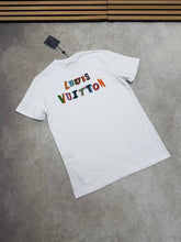 Load image into Gallery viewer, T-shirt