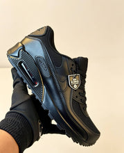 Load image into Gallery viewer, Shoes