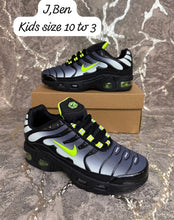 Load image into Gallery viewer, Shoes boy