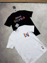 Load image into Gallery viewer, T-shirt