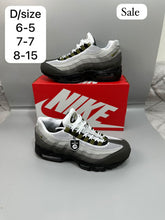 Load image into Gallery viewer, Shoes