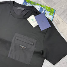 Load image into Gallery viewer, Tshirt