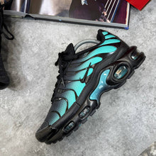 Load image into Gallery viewer, Shoes