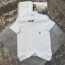 Load image into Gallery viewer, T-shirt