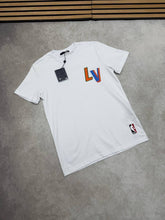 Load image into Gallery viewer, T-shirt