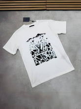 Load image into Gallery viewer, T-shirt