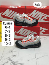 Load image into Gallery viewer, Shoes