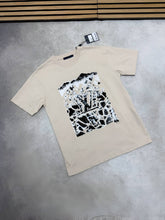 Load image into Gallery viewer, T-shirt