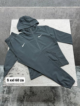 Load image into Gallery viewer, Tracksuit men