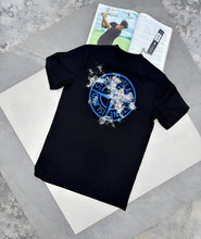 Load image into Gallery viewer, T-shirt