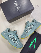 Load image into Gallery viewer, Shoes