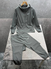 Load image into Gallery viewer, Tracksuit men