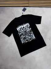 Load image into Gallery viewer, T-shirt