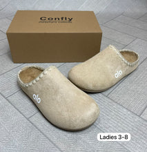 Load image into Gallery viewer, Slipper