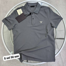 Load image into Gallery viewer, T-shirt