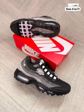 Load image into Gallery viewer, Shoes men