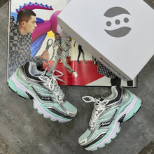 Load image into Gallery viewer, Shoes