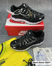 Load image into Gallery viewer, Shoes
