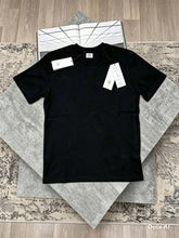Load image into Gallery viewer, T-shirt
