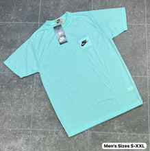 Load image into Gallery viewer, Tshirt