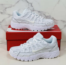 Load image into Gallery viewer, Shoes women