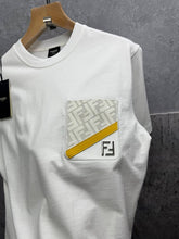 Load image into Gallery viewer, T-shirt