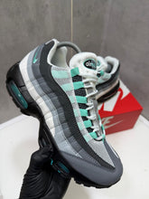 Load image into Gallery viewer, Shoes men