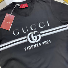 Load image into Gallery viewer, T-shirt