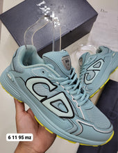 Load image into Gallery viewer, Shoes