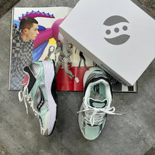 Load image into Gallery viewer, Shoes